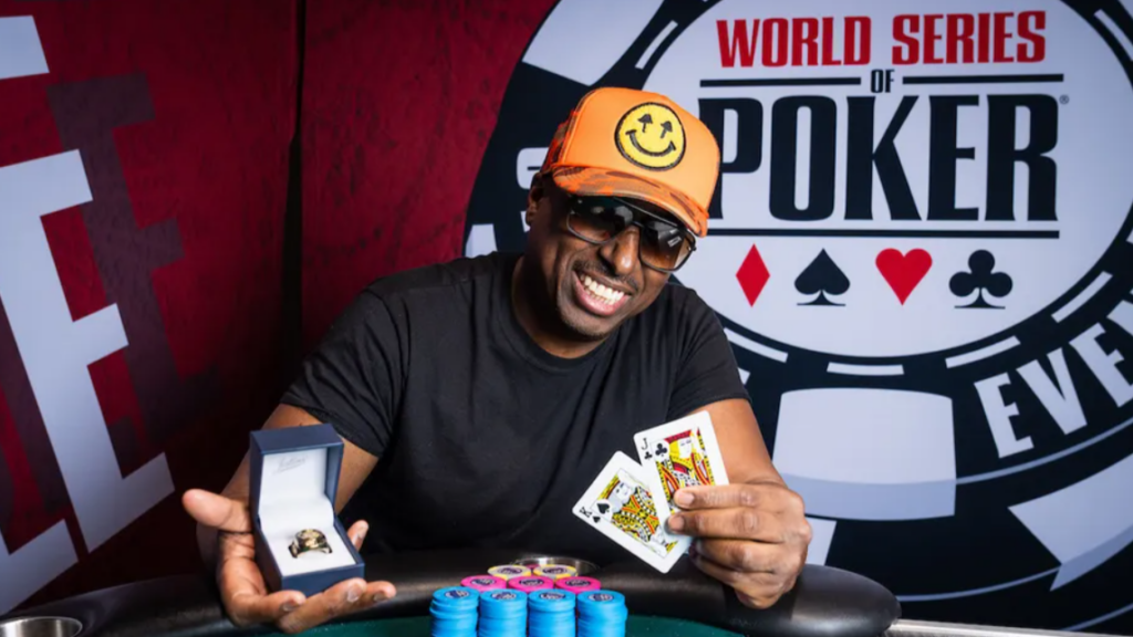 Maurice Hawkins wins 25th WSOP Circuit Ring