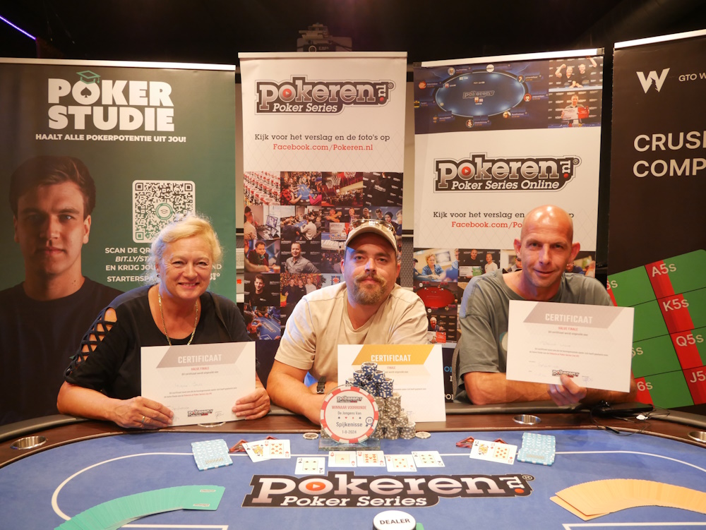 Winnaarsfoto Spijkenisse augustus David Visser Yvonne Smits en Bram Schurink