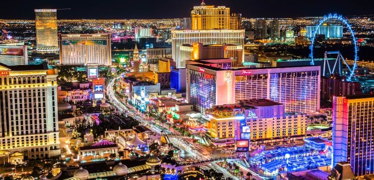las vegas night 740x357