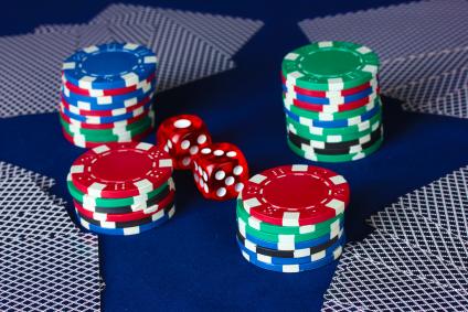 pokerchips en dobbelstenen v2