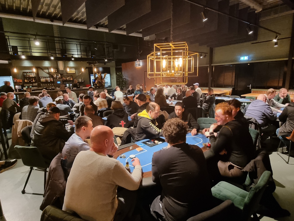 zaalfoto purmerend maart Bowling Split